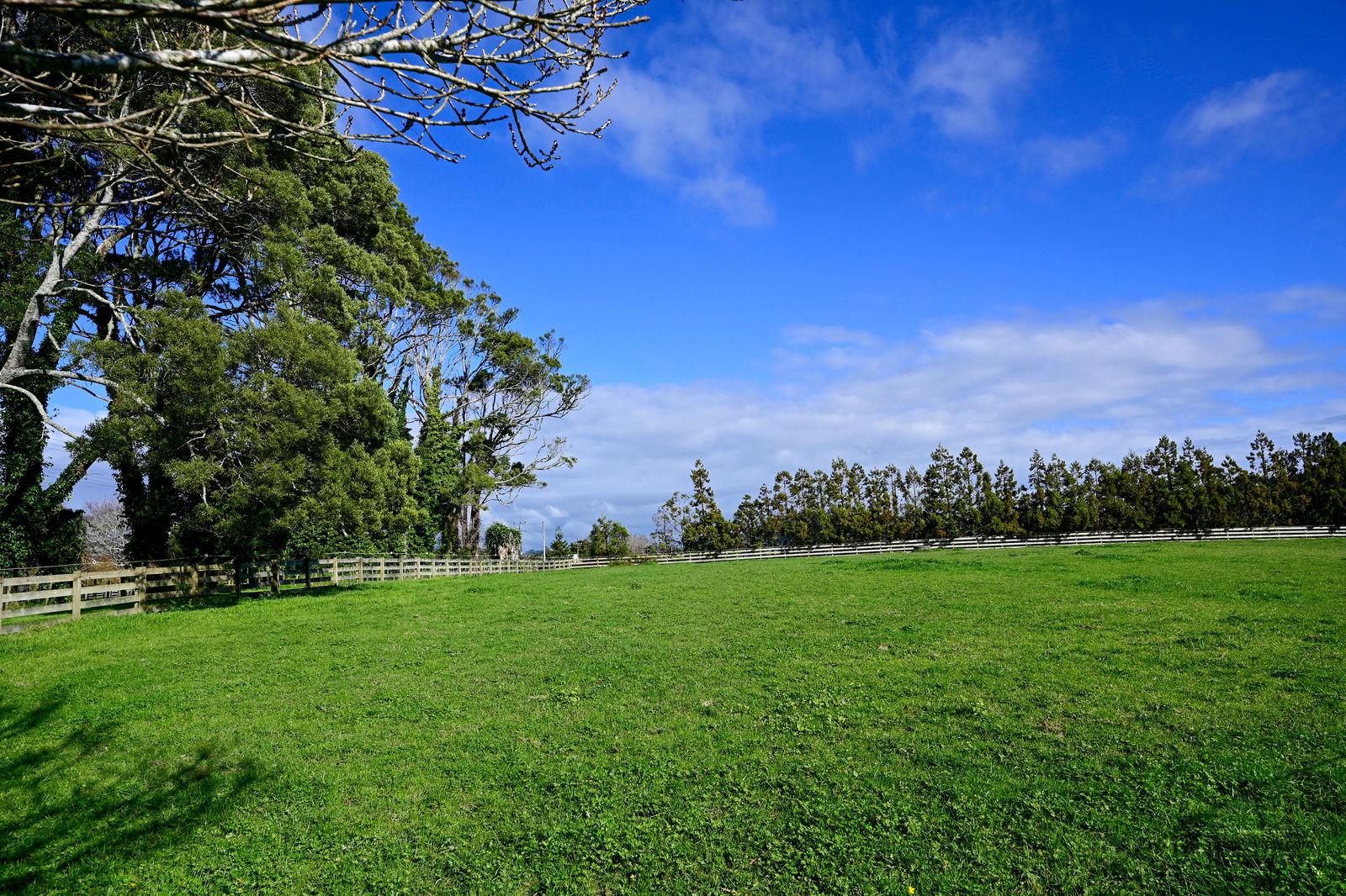 Slider image of 359 Waitoki Road, Auckland