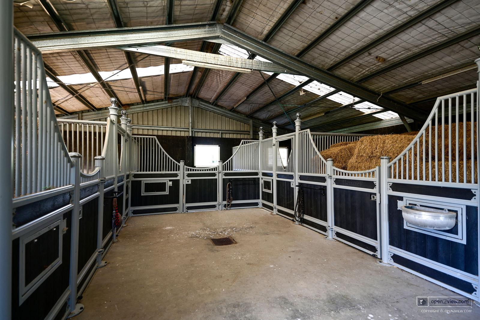 Slider image of 359 Waitoki Road, Auckland