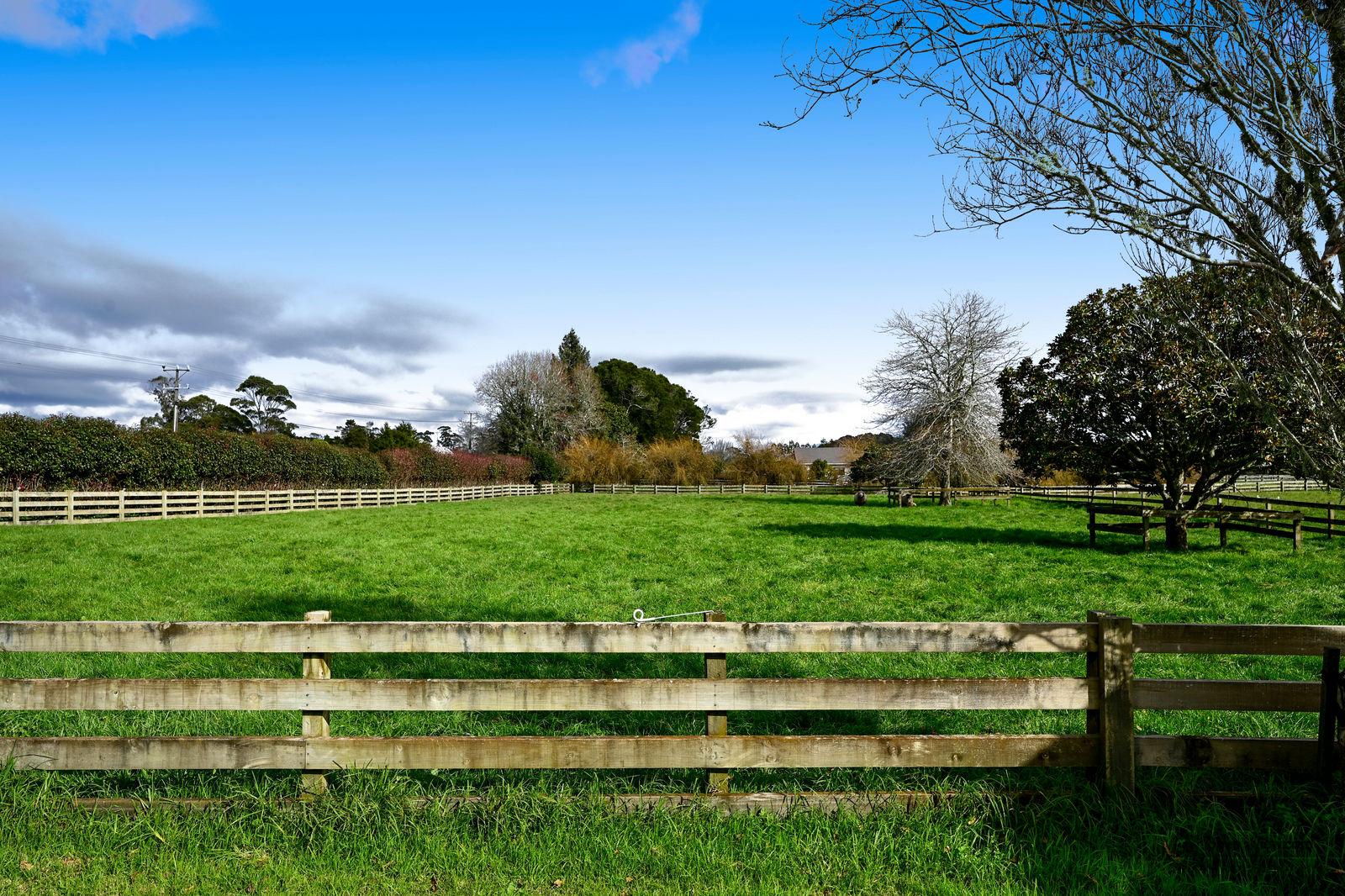Slider image of 359 Waitoki Road, Auckland