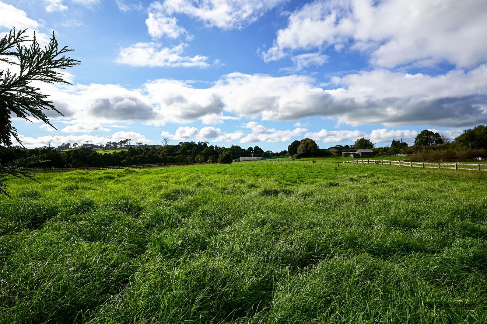 Slider image of 359 Waitoki Road, Auckland