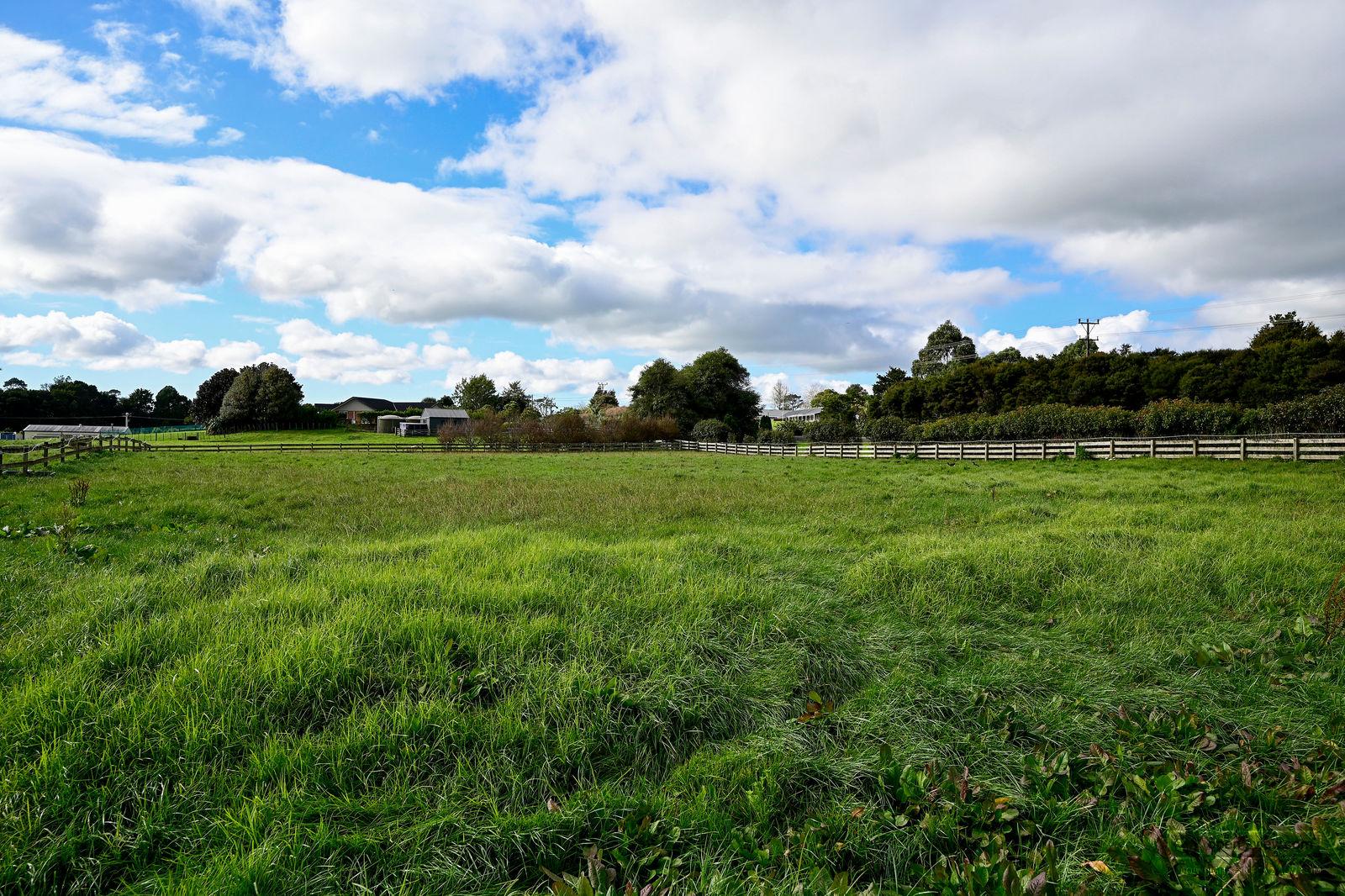 Slider image of 359 Waitoki Road, Auckland