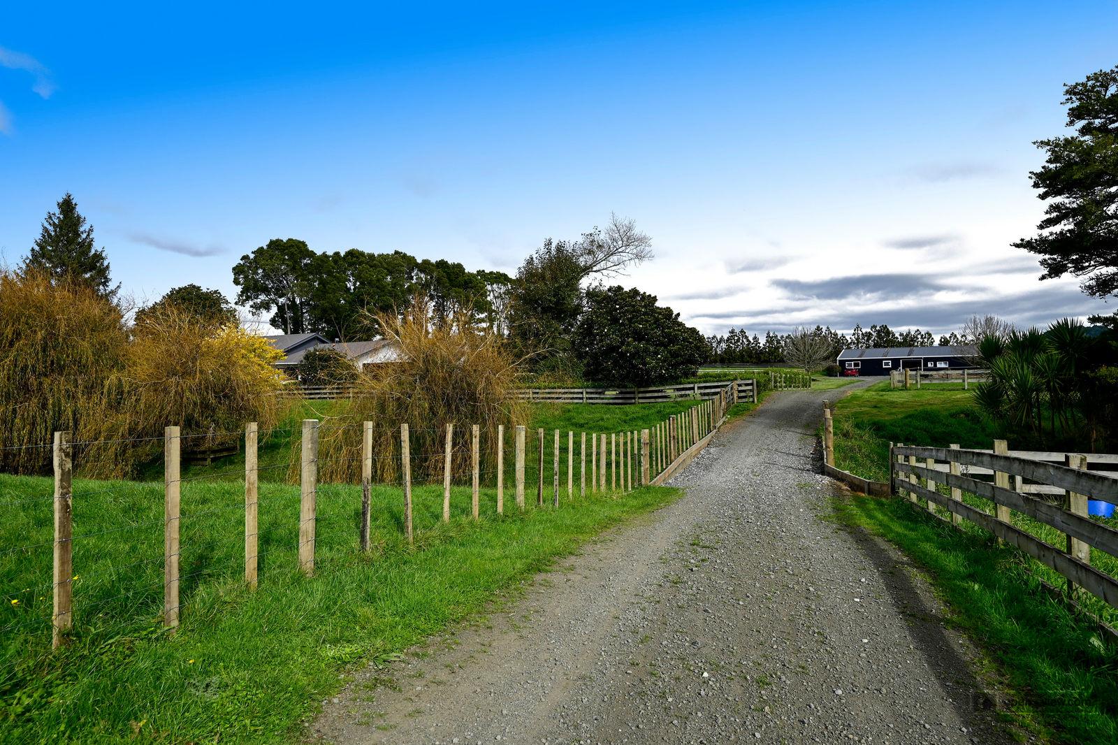 Slider image of 359 Waitoki Road, Auckland