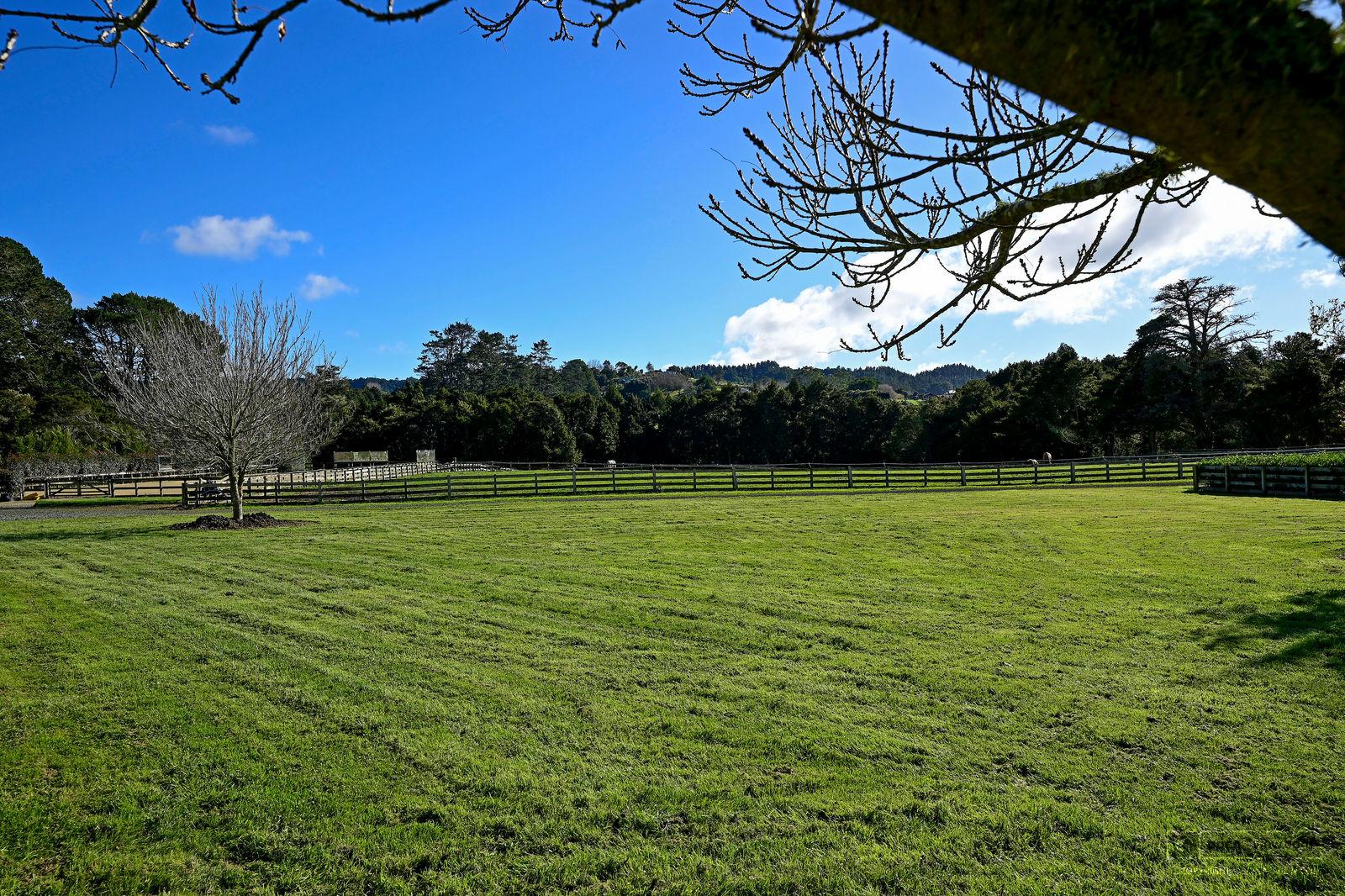 Slider image of 359 Waitoki Road, Auckland