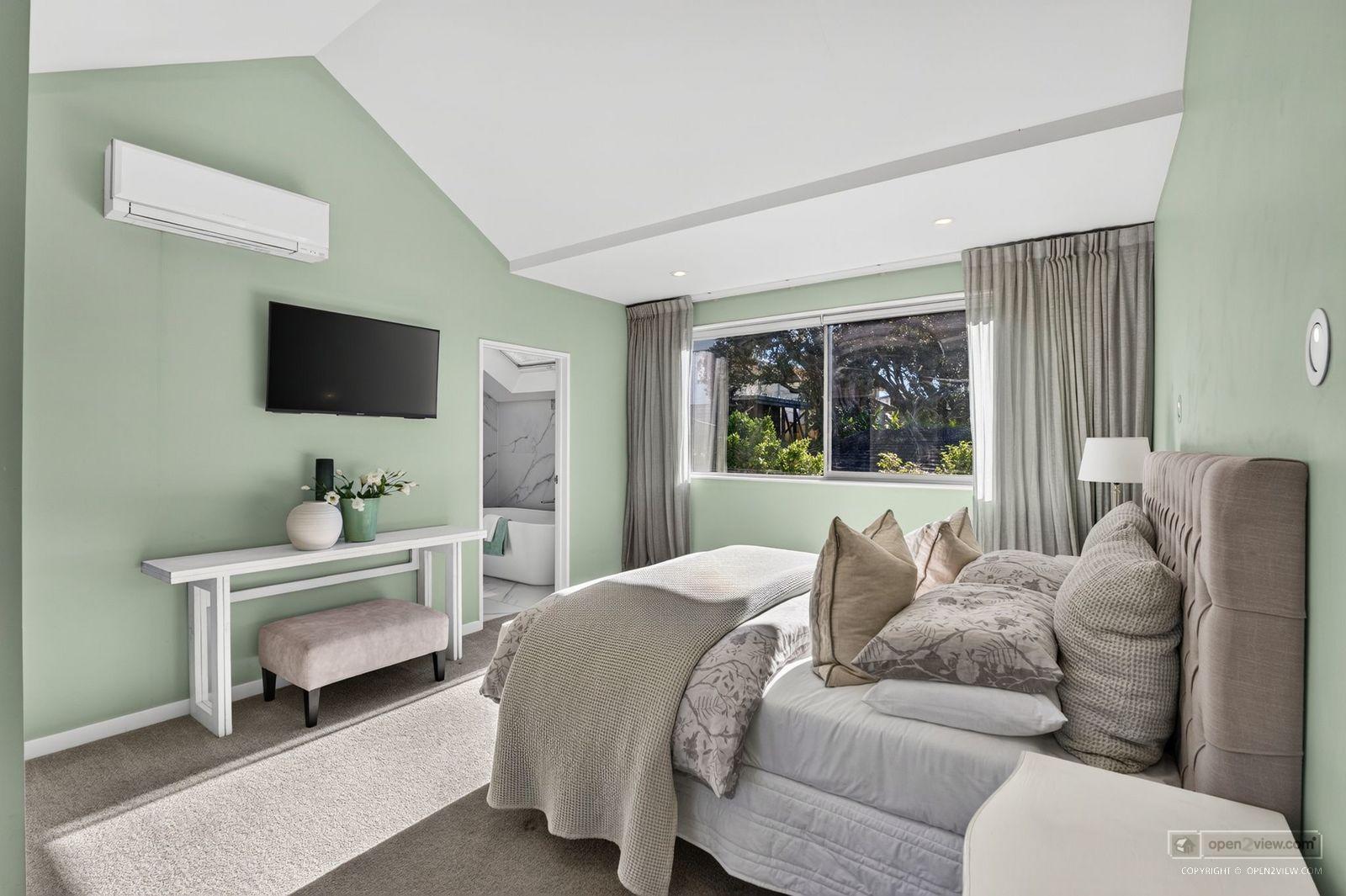 Slider image of 7A Prospect Terrace, Auckland