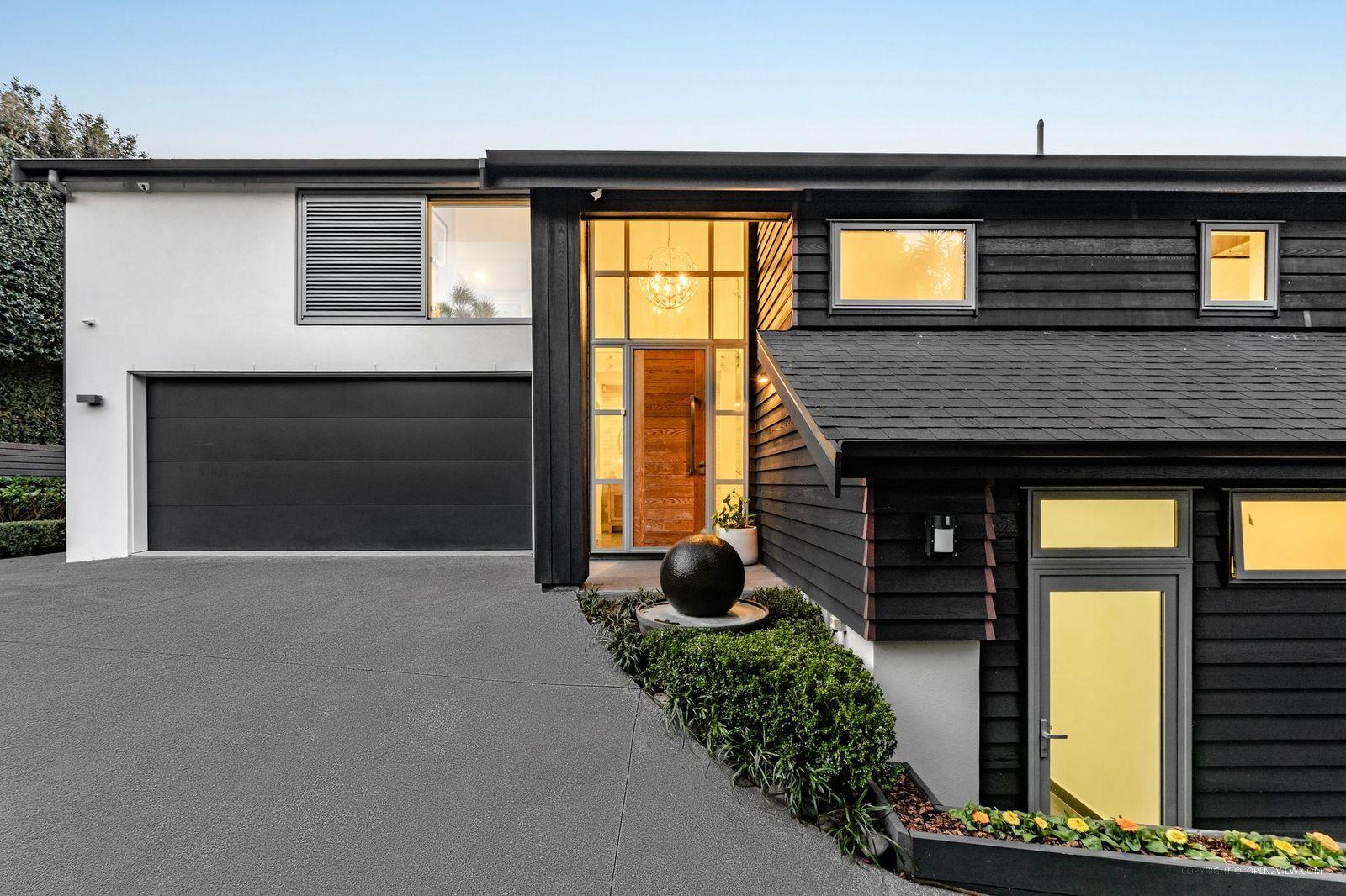 Slider image of 7A Prospect Terrace, Auckland