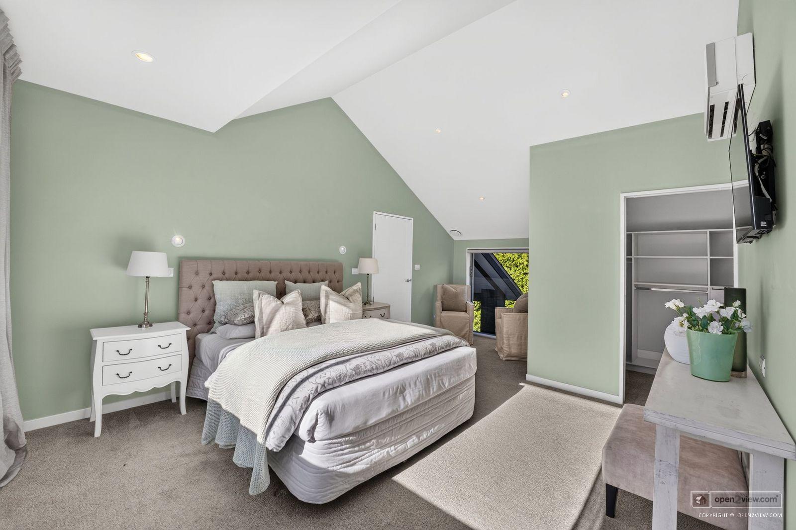 Slider image of 7A Prospect Terrace, Auckland