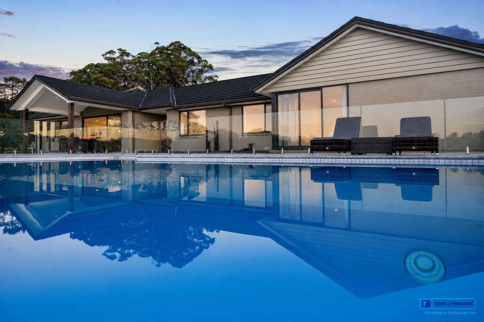 Slider image of 78 Screen Road, Auckland