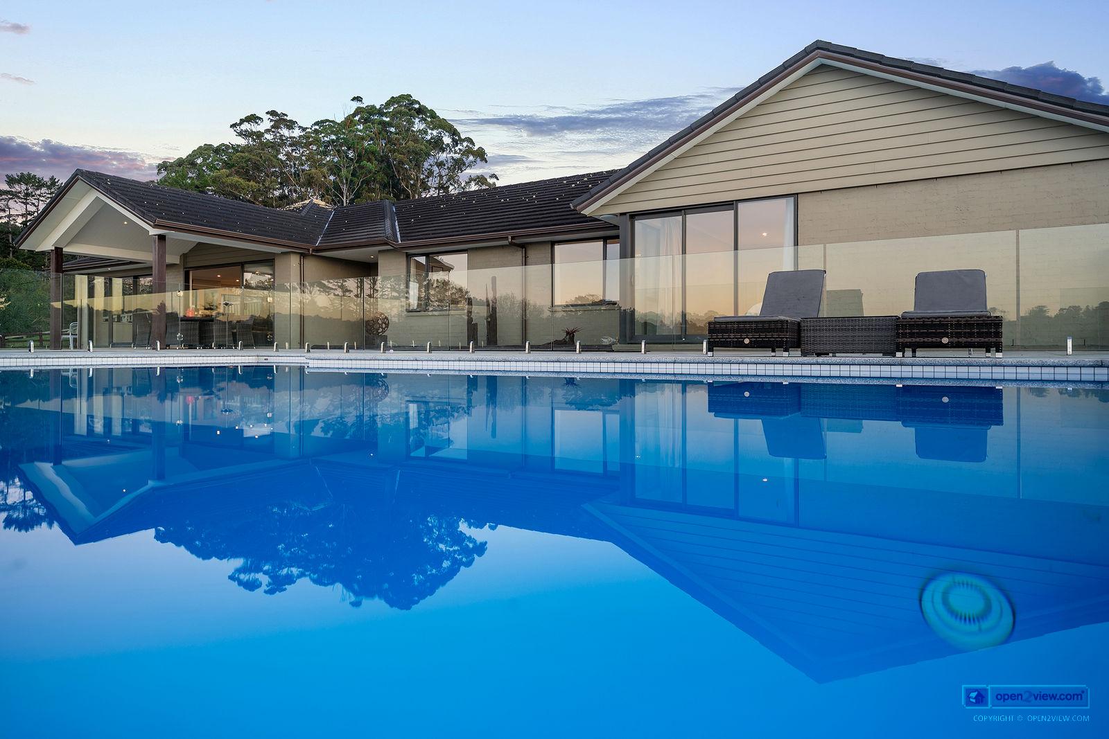 Slider image of 78 Screen Road, Auckland