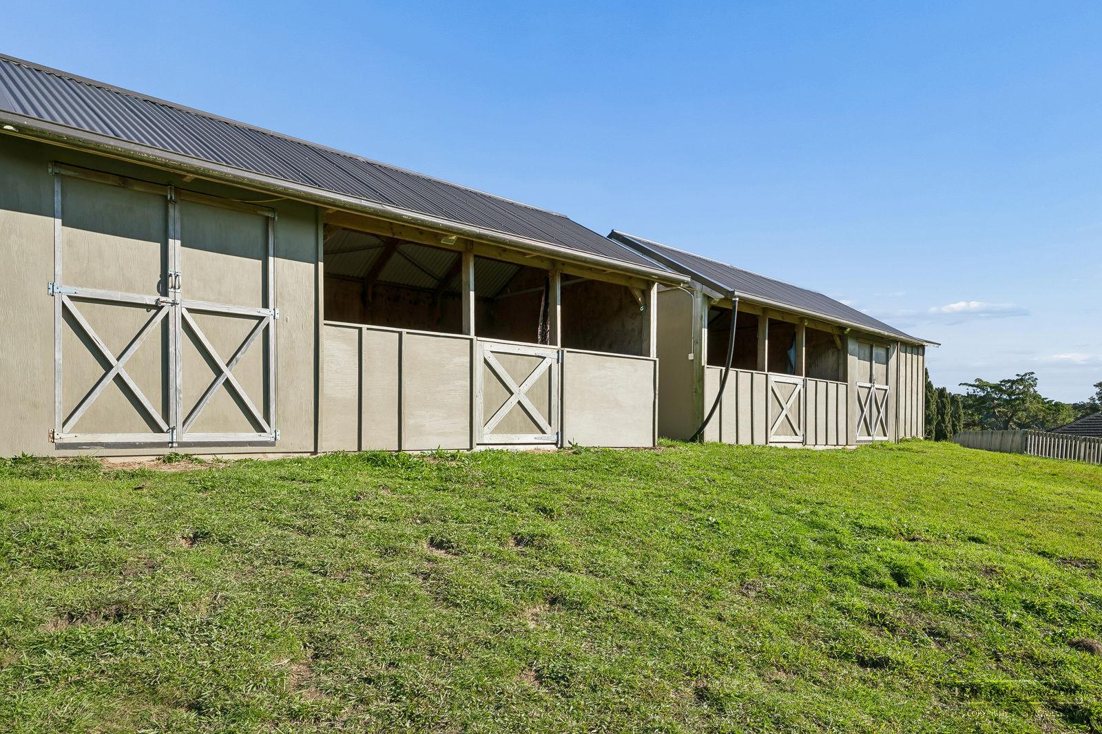 Slider image of 78 Screen Road, Auckland