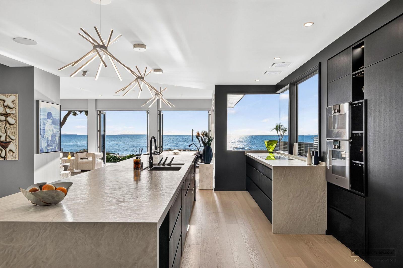 Slider image of 29 Cecil Road, Auckland