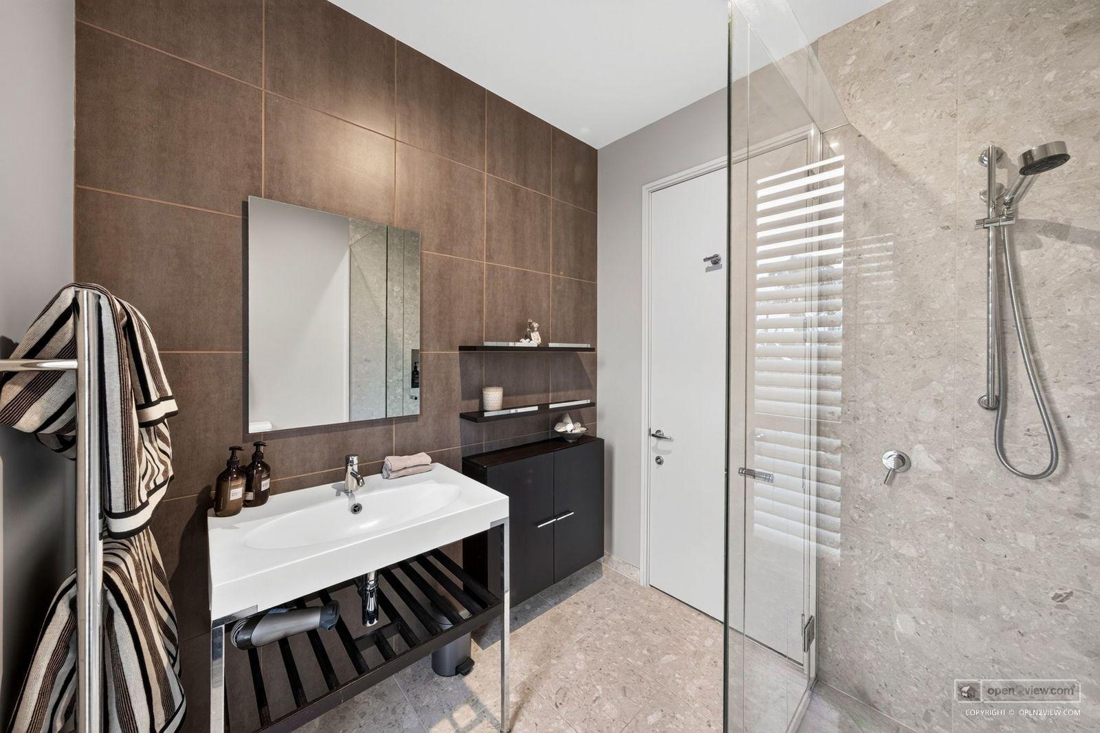 Slider image of 29 Cecil Road, Auckland