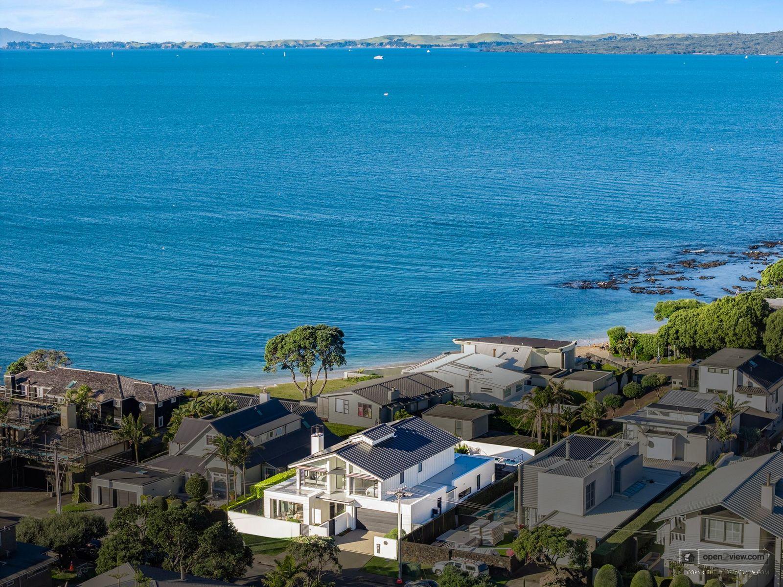 Slider image of 23 Muritai Road, Auckland