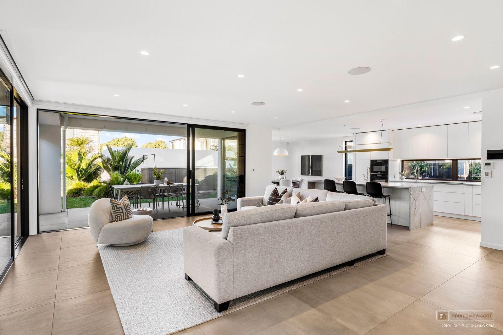 Slider image of 23 Muritai Road, Auckland