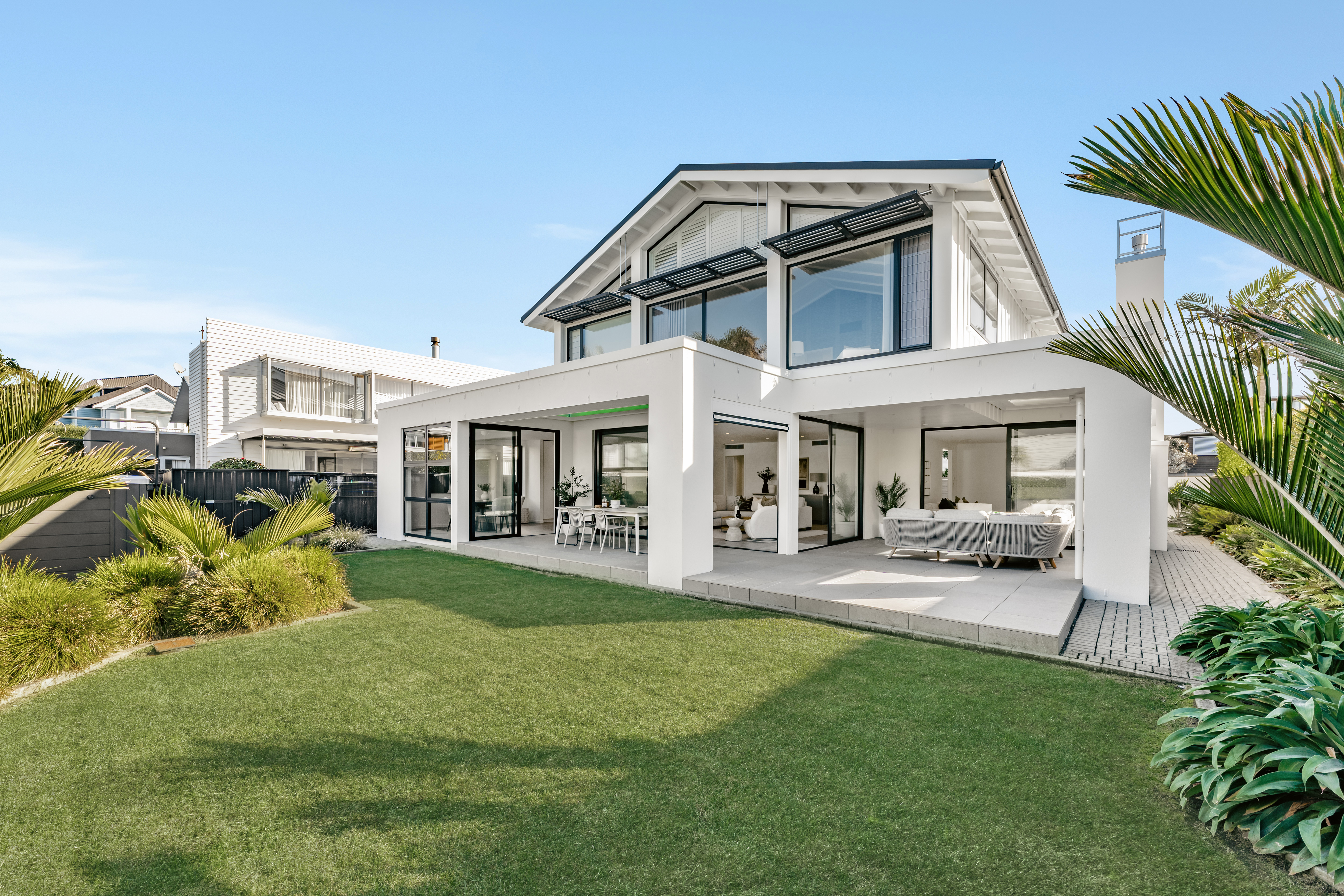 Slider image of 23 Muritai Road, Auckland