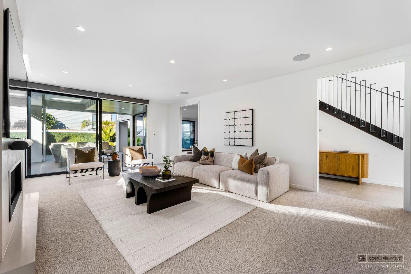Slider image of 23 Muritai Road, Auckland