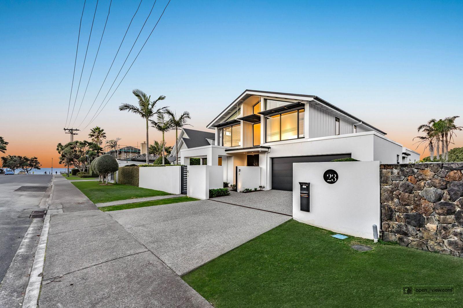 Slider image of 23 Muritai Road, Auckland