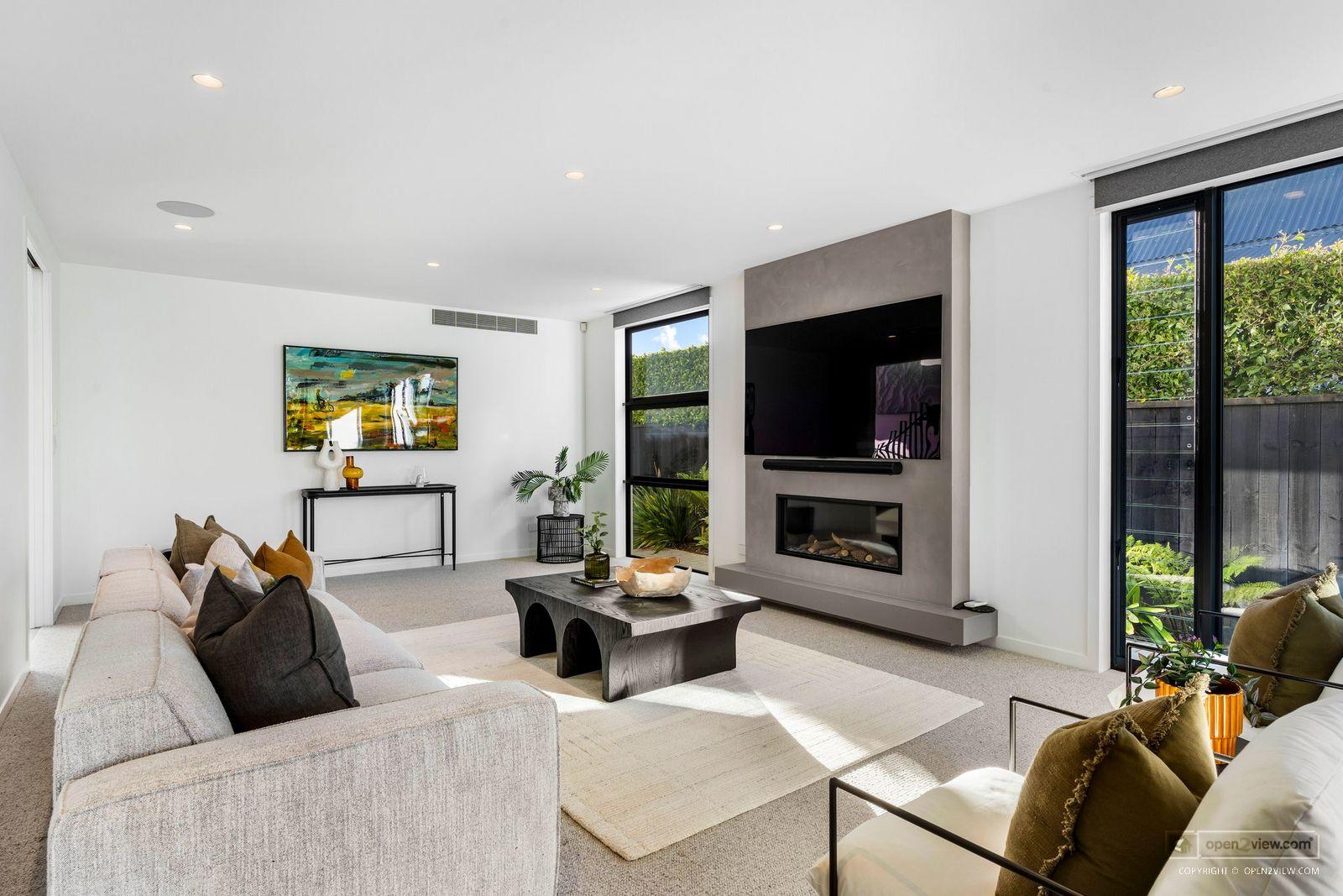Slider image of 23 Muritai Road, Auckland