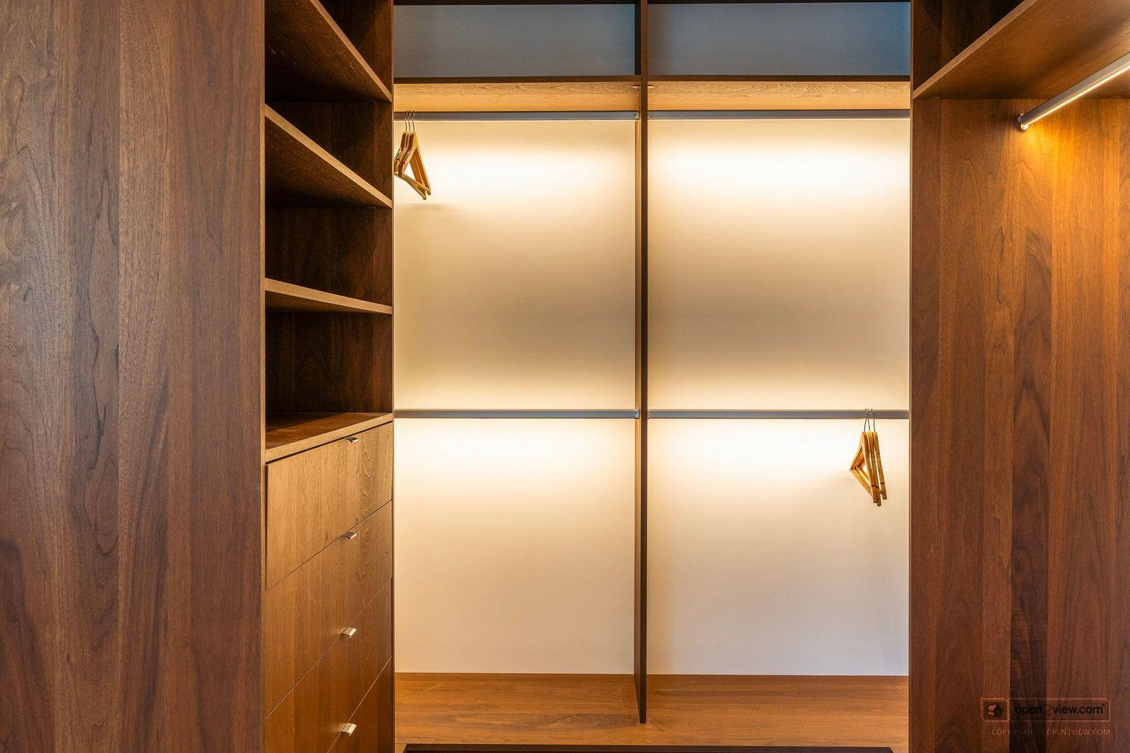 Slider image of 23 Muritai Road, Auckland