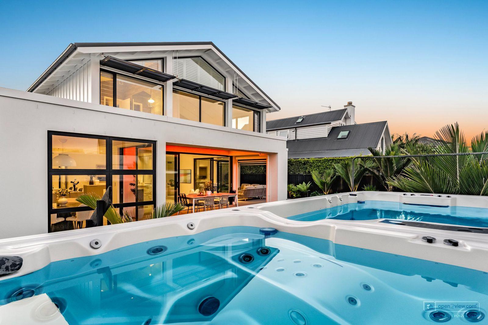 Slider image of 23 Muritai Road, Auckland