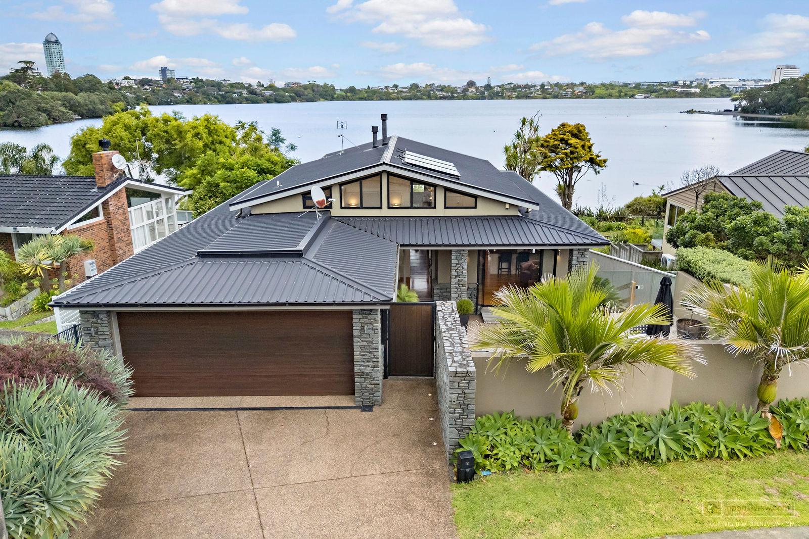Slider image of 8 Eric Price Avenue, Auckland