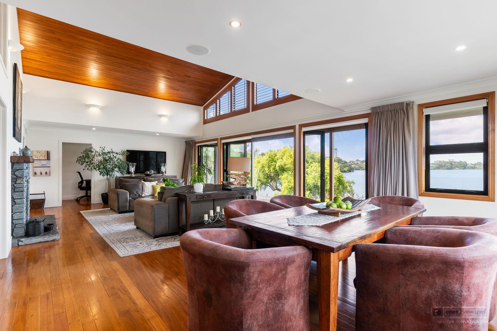 Slider image of 8 Eric Price Avenue, Auckland