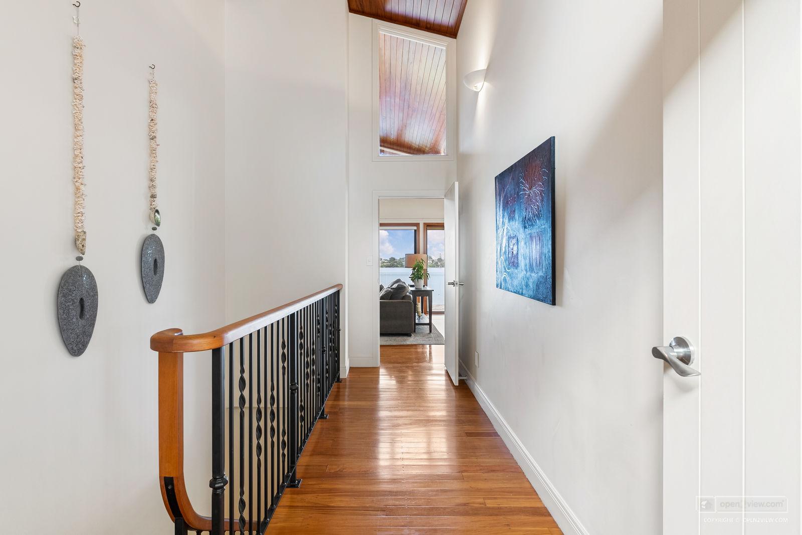 Slider image of 8 Eric Price Avenue, Auckland