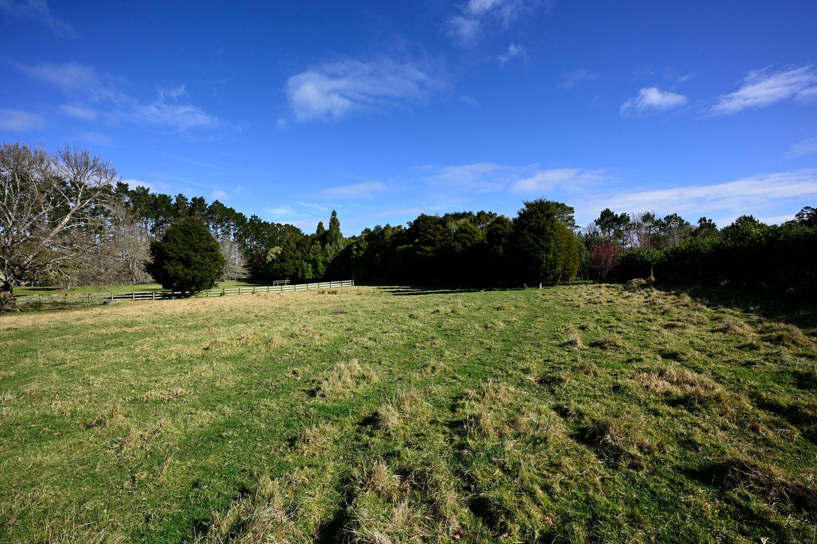 Slider image of 69 & 69A Croft Lane, Auckland