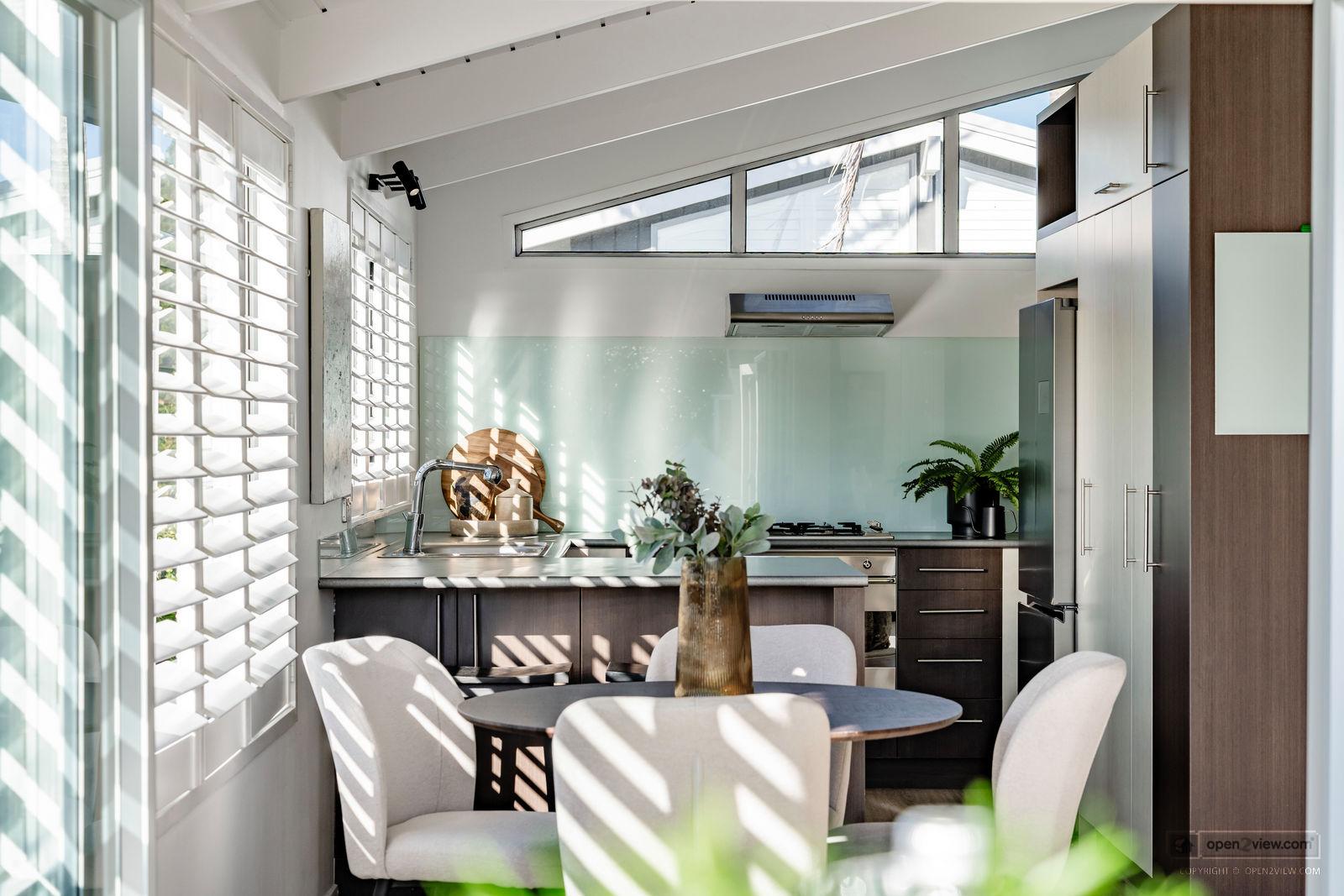Slider image of 11A Cecil Road, Auckland