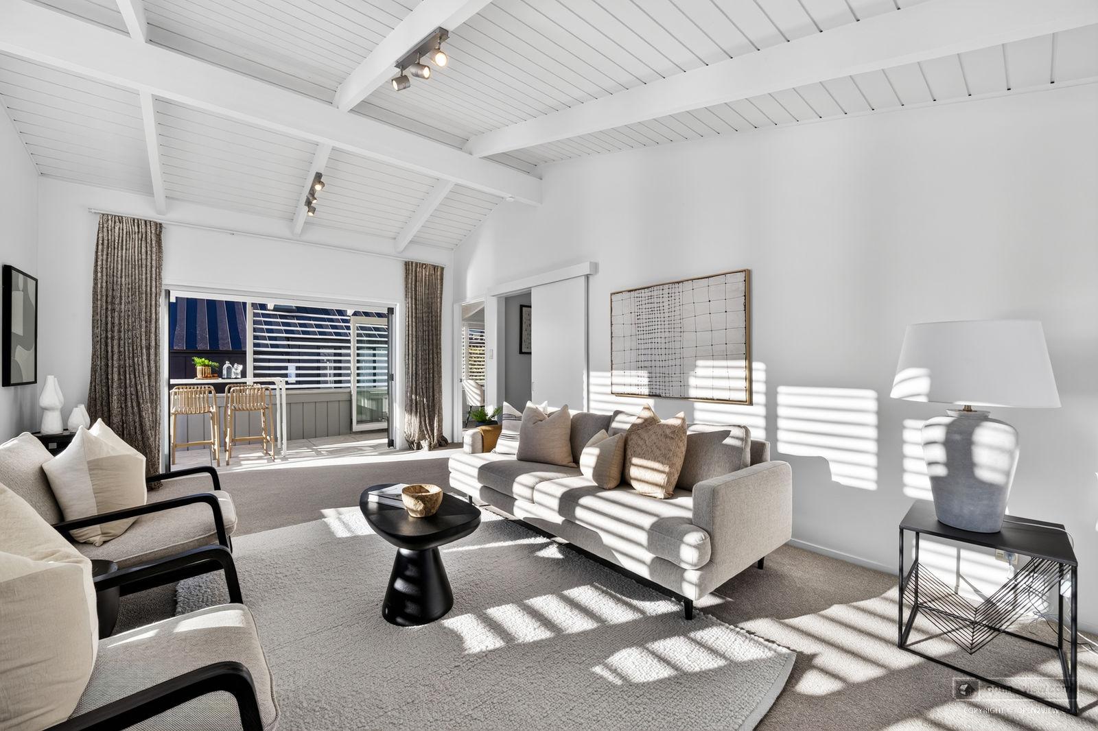 Slider image of 11A Cecil Road, Auckland
