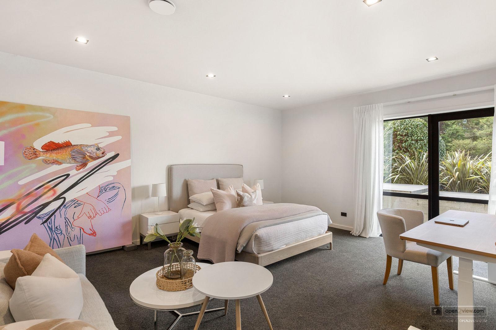 Slider image of 28 Taylor Road, Auckland