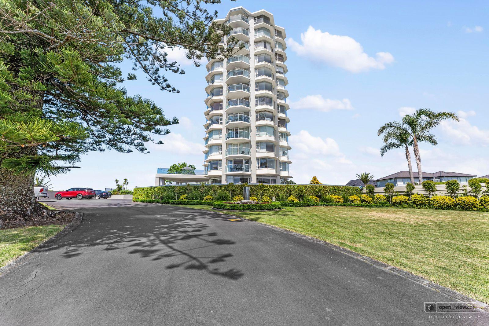 Slider image of 10/90 Kitchener Road, Auckland