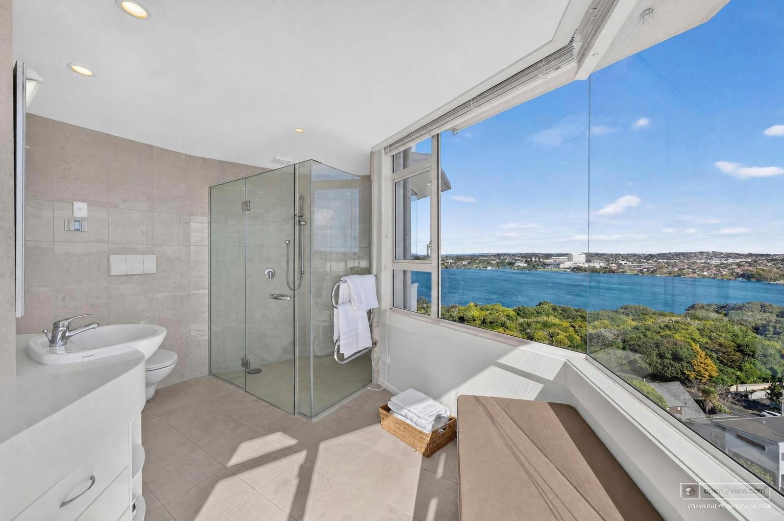 Slider image of 10/90 Kitchener Road, Auckland