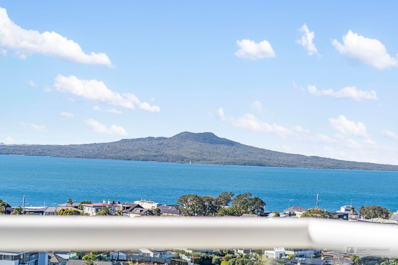 Slider image of 10/90 Kitchener Road, Auckland