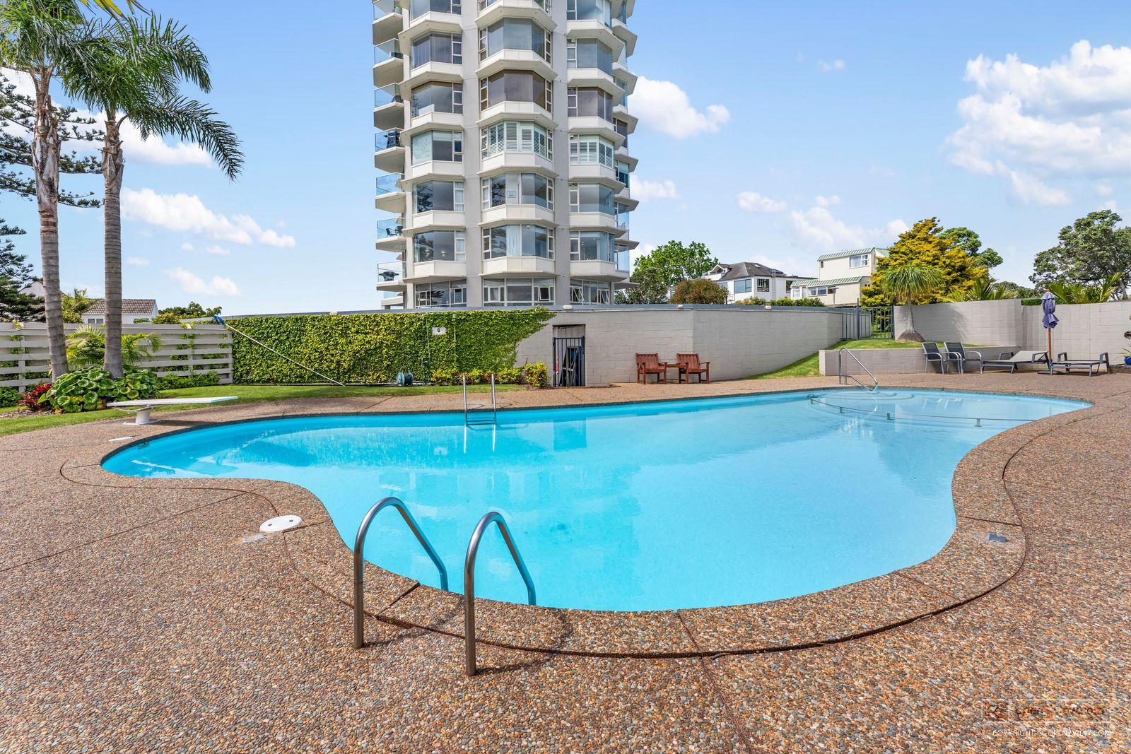 Slider image of 10/90 Kitchener Road, Auckland