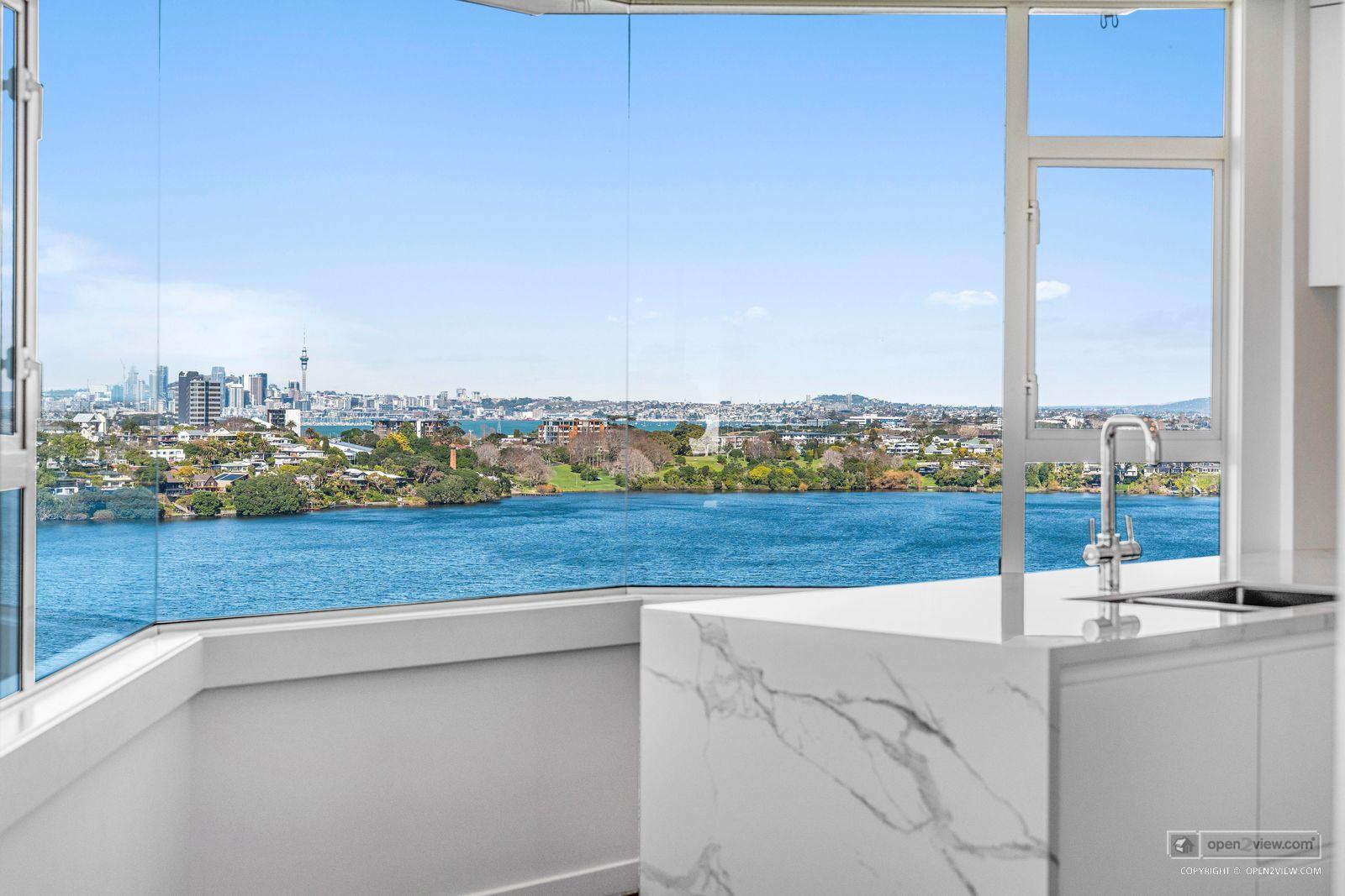 Slider image of 10/90 Kitchener Road, Auckland