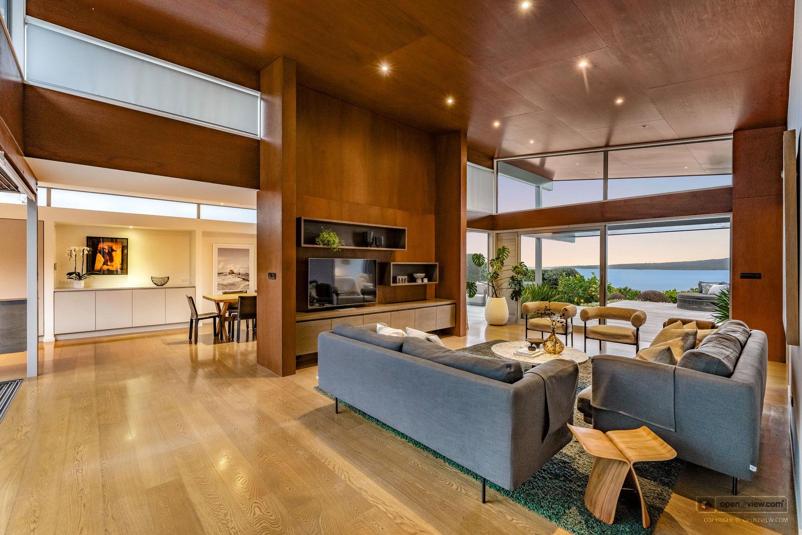 Slider image of 58 Seacliffe Avenue, Auckland
