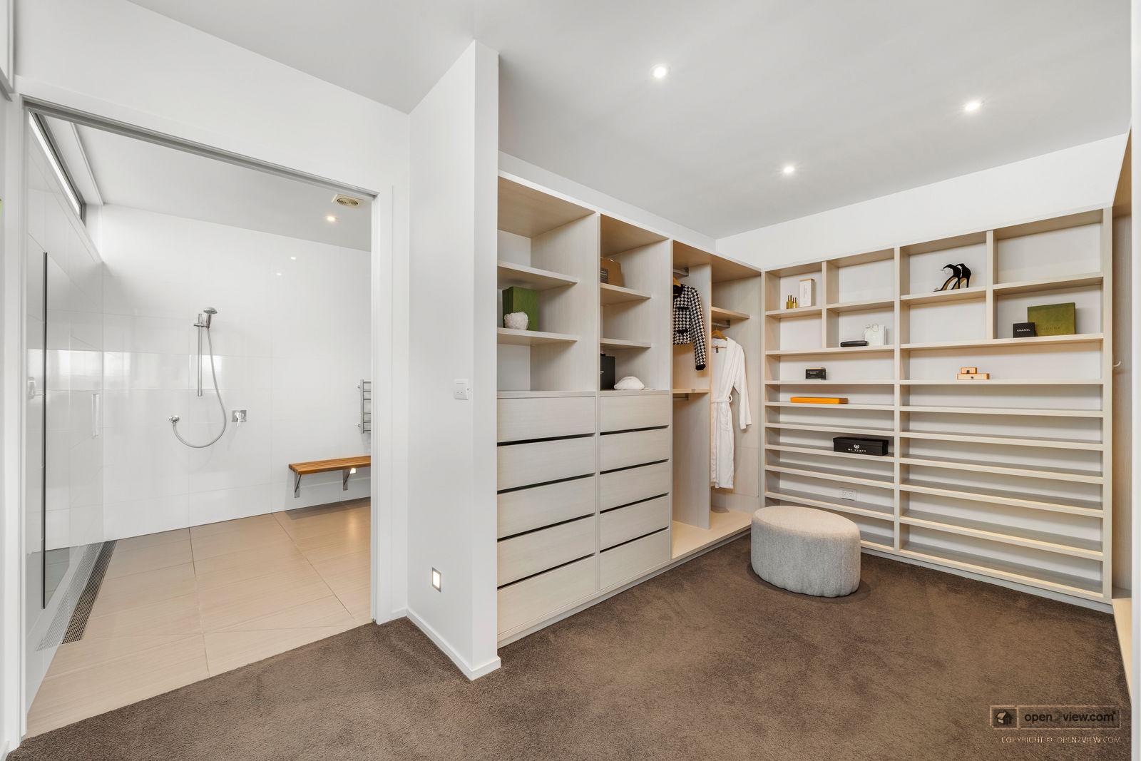 Slider image of 58 Seacliffe Avenue, Auckland