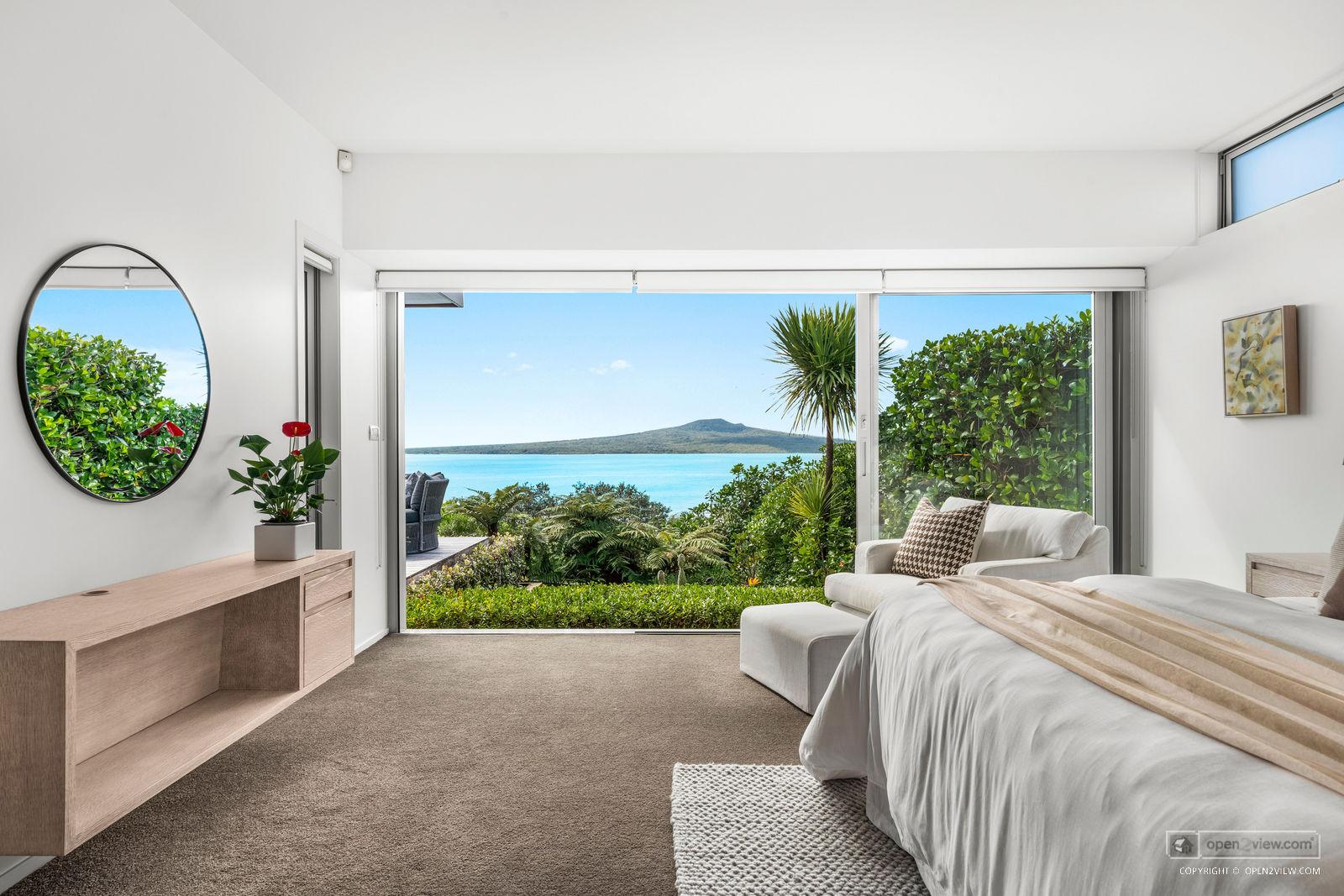 Slider image of 58 Seacliffe Avenue, Auckland