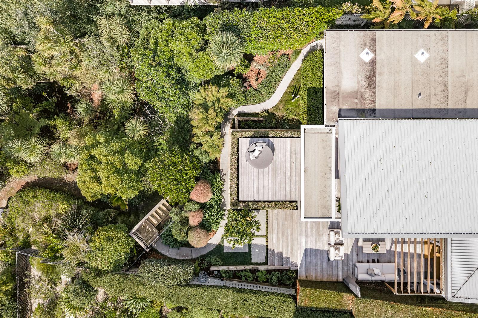 Slider image of 58 Seacliffe Avenue, Auckland