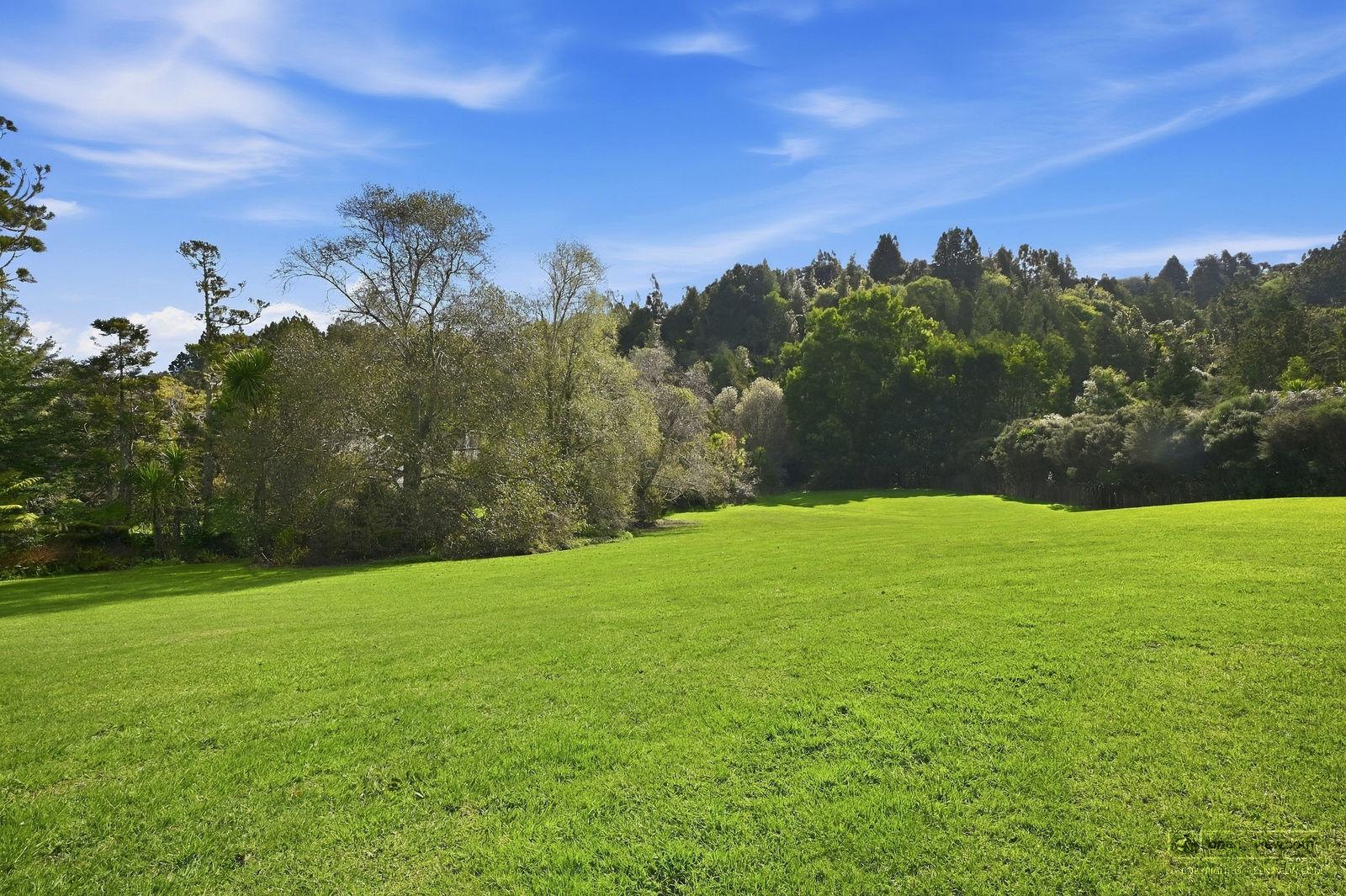 Slider image of 216 Coatesville-riverhead Highway, Auckland