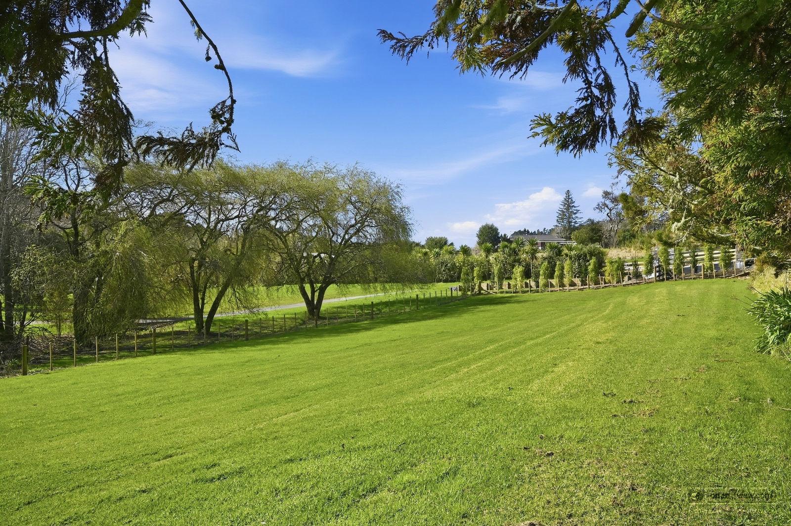 Slider image of 216 Coatesville-riverhead Highway, Auckland
