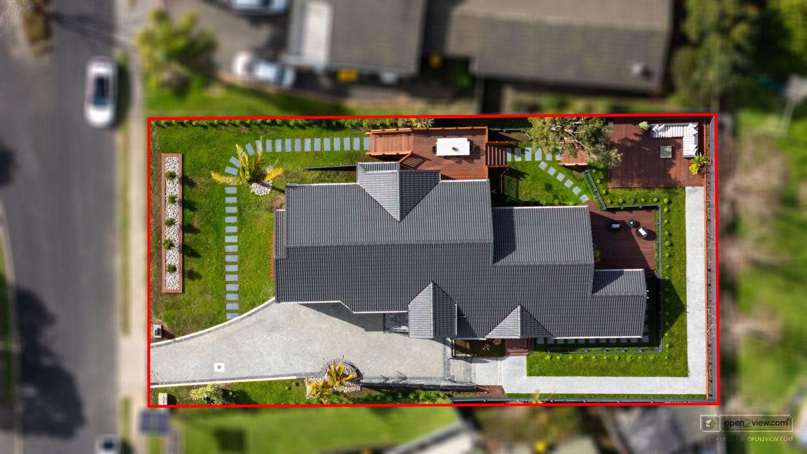 Slider image of 106 Landing Drive, Auckland