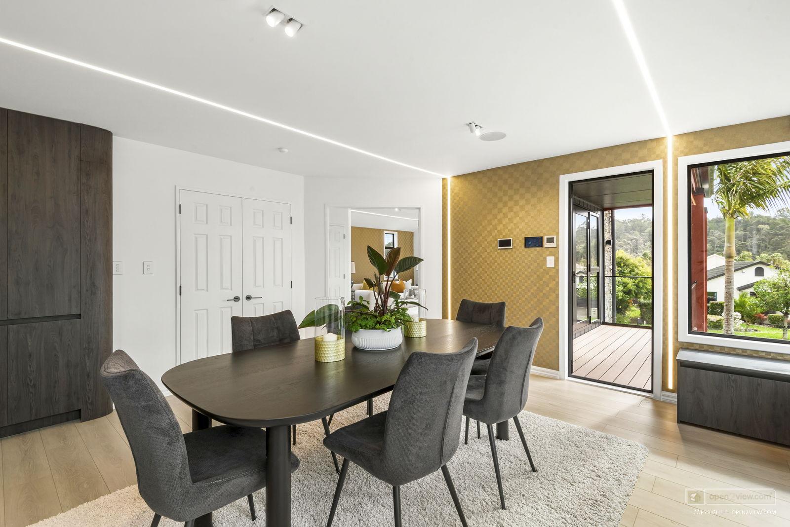 Slider image of 106 Landing Drive, Auckland