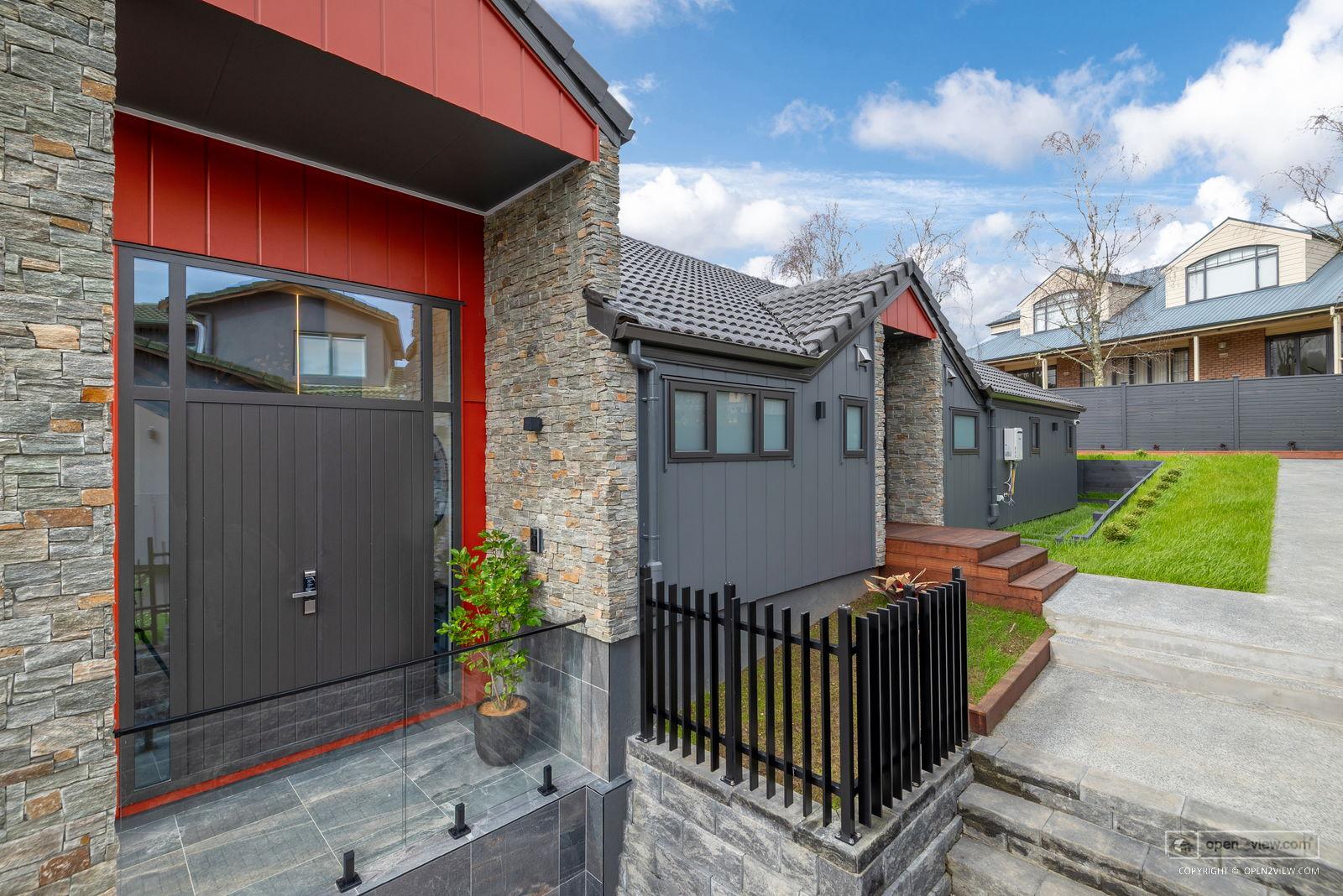 Slider image of 106 Landing Drive, Auckland