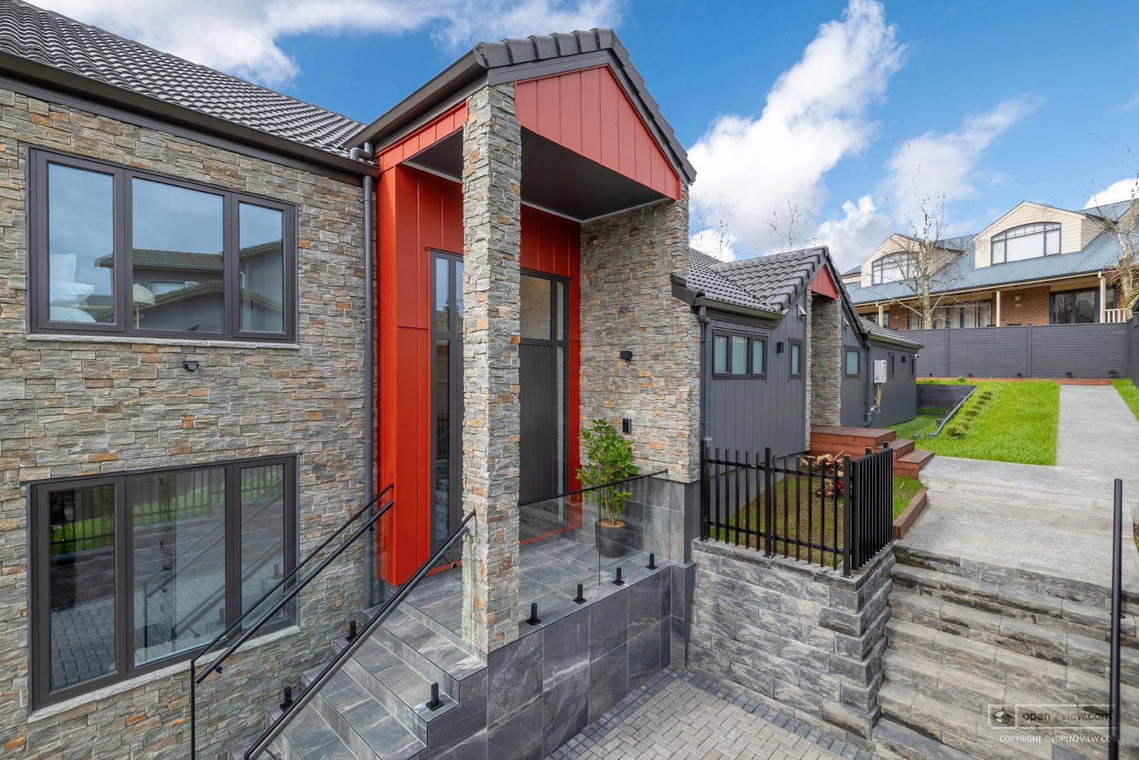 Slider image of 106 Landing Drive, Auckland