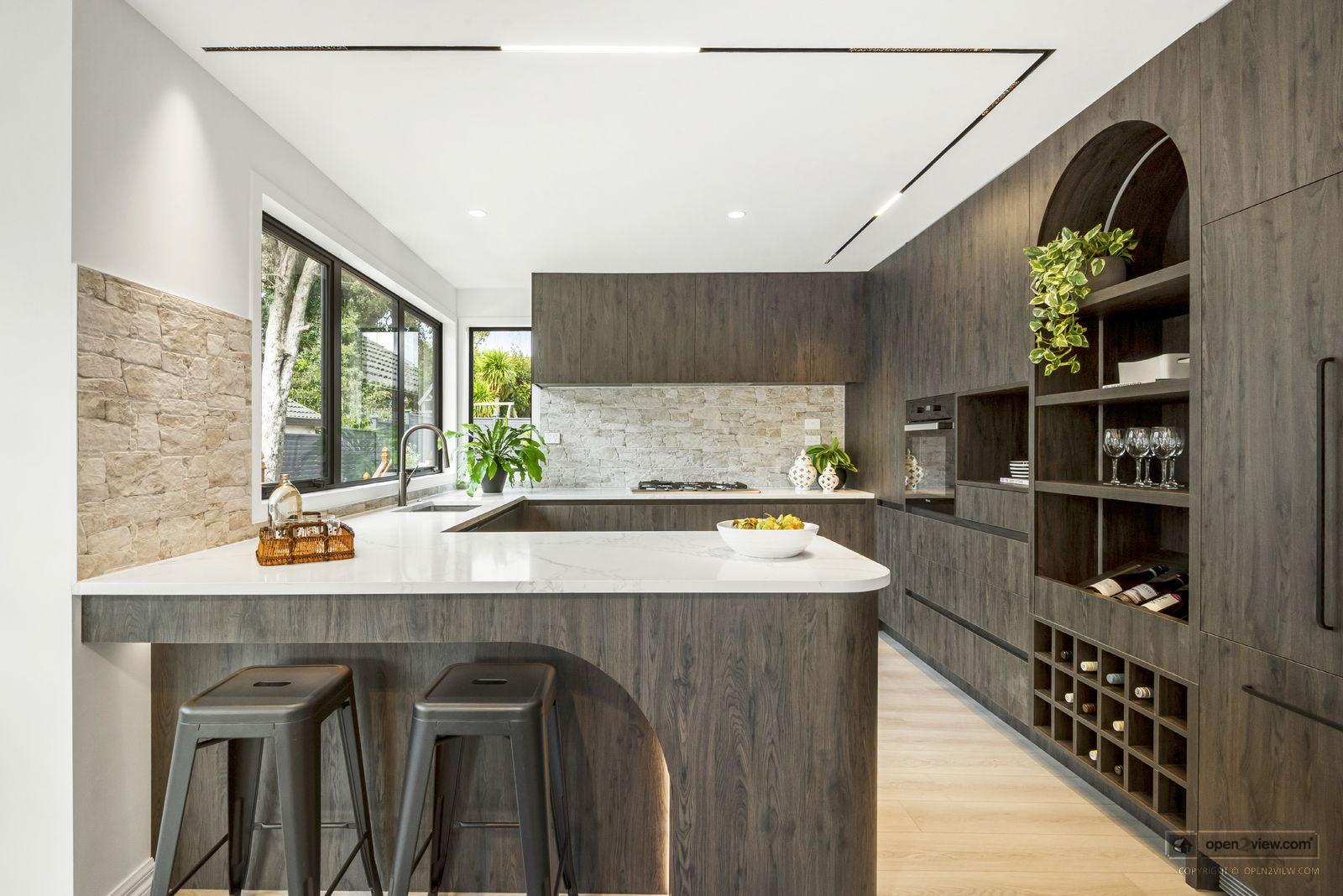Slider image of 106 Landing Drive, Auckland