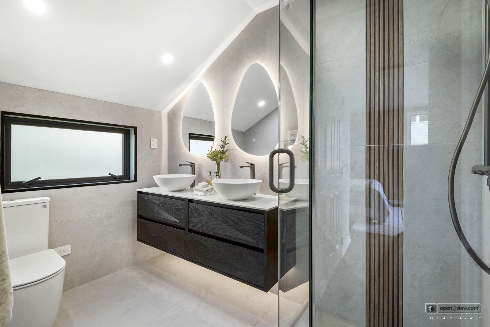 Slider image of 106 Landing Drive, Auckland