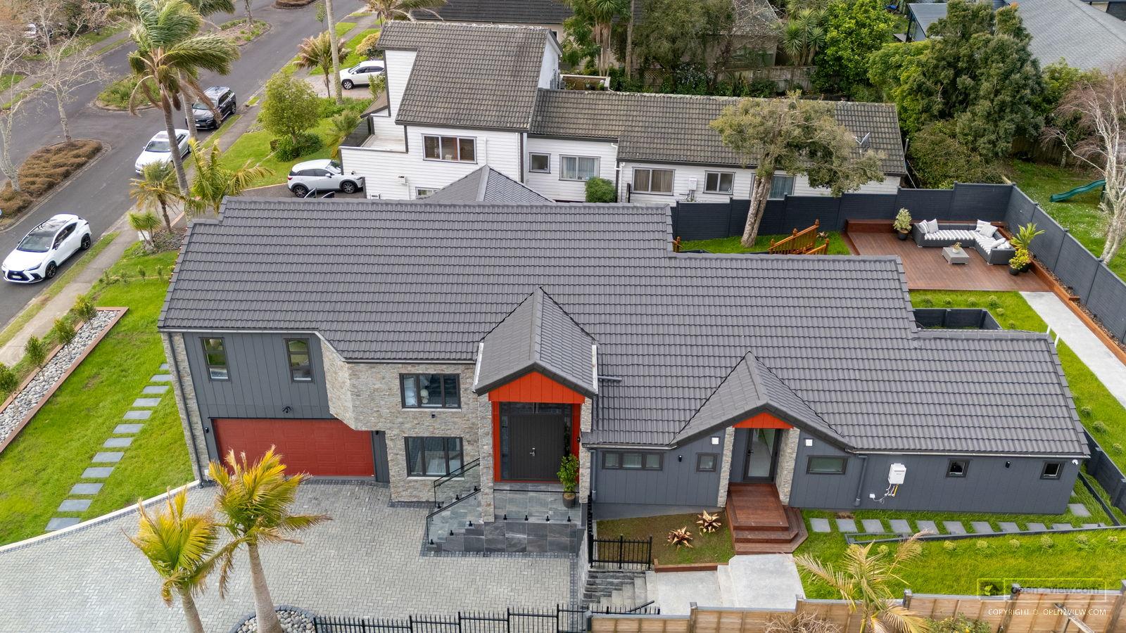 Slider image of 106 Landing Drive, Auckland