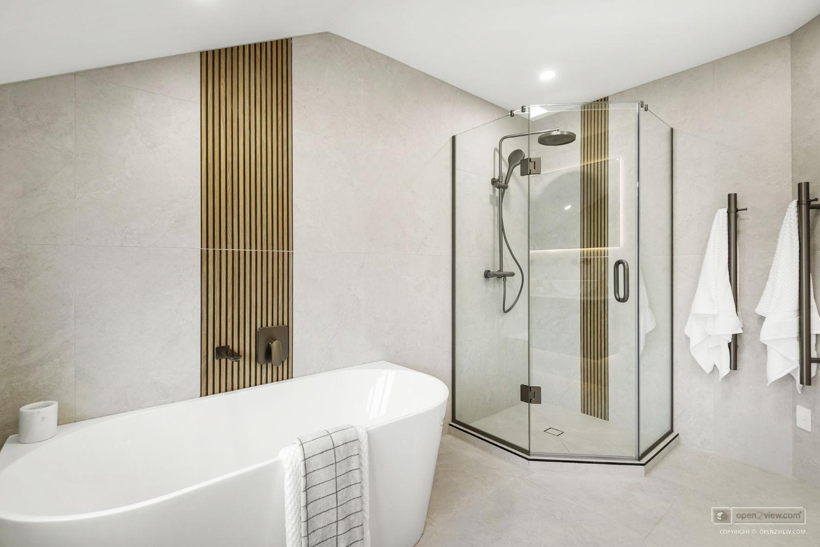 Slider image of 106 Landing Drive, Auckland