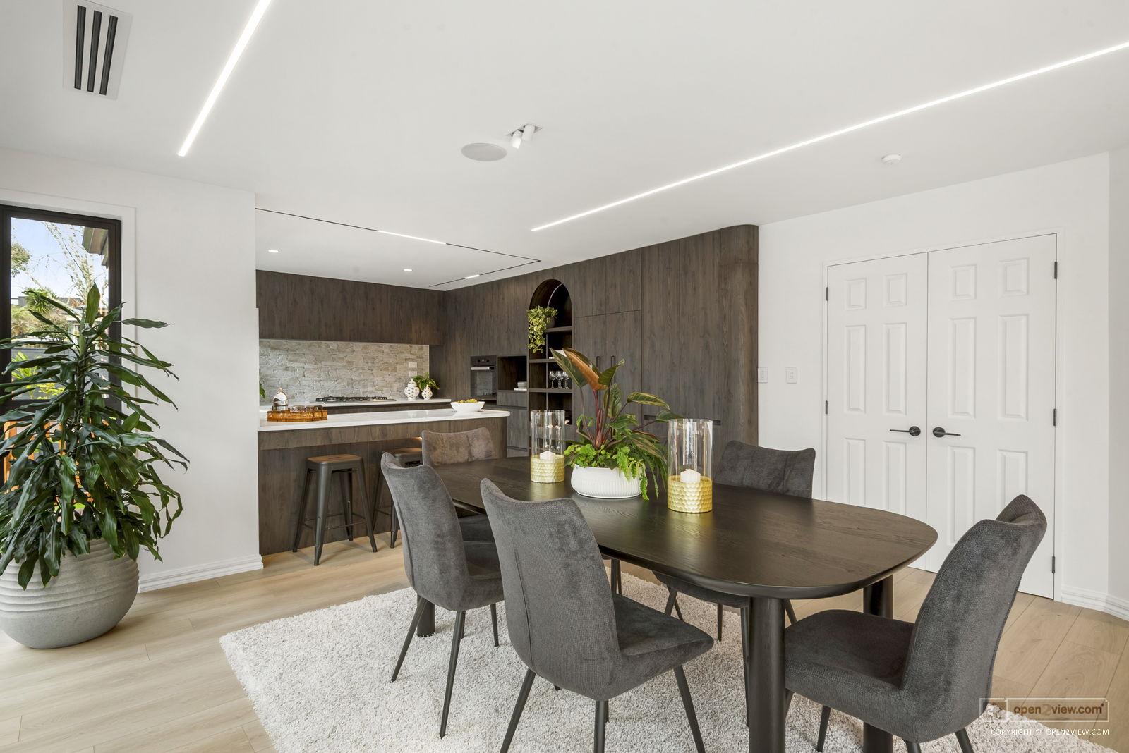 Slider image of 106 Landing Drive, Auckland